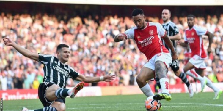 Man Stabs Friend to Death After Argument Over Man U vs Arsenal Game