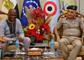 Army Defence Minister Visits Egyptian Armed Forces