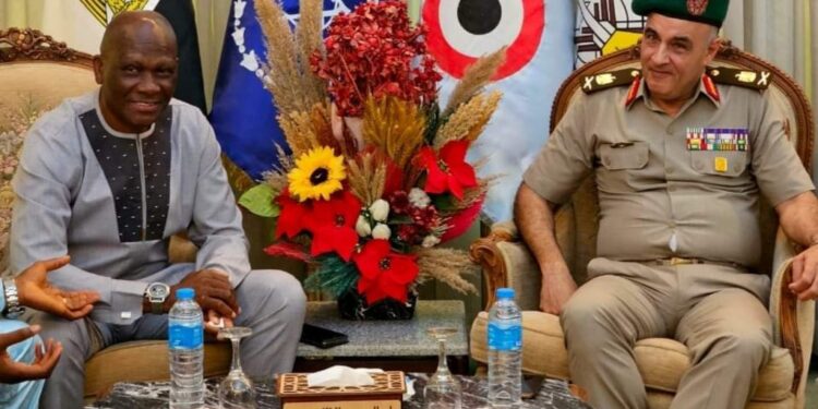 Army Defence Minister Visits Egyptian Armed Forces