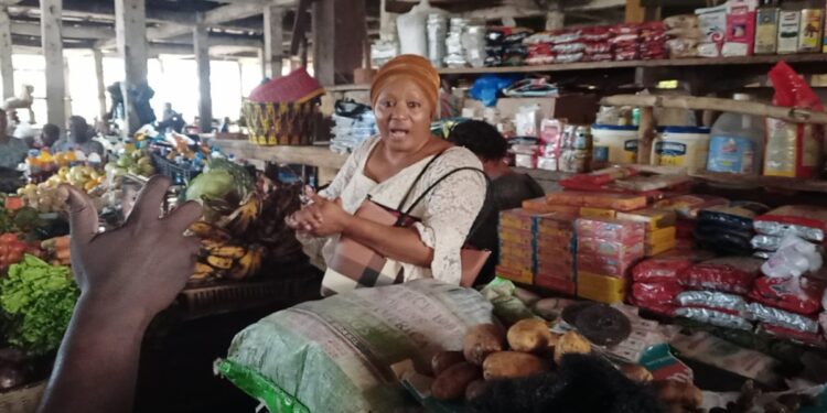 Deputy Minister and Traders’ Council Unite to Defuse Potential Protest Threat