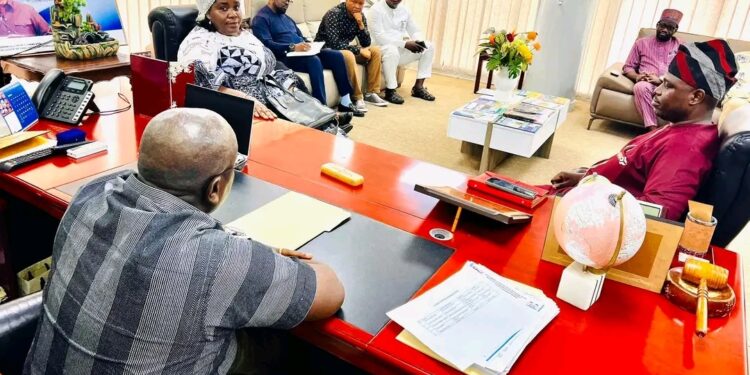 Speaker of Parliament Holds Fresh Meeting with Opposition Members
