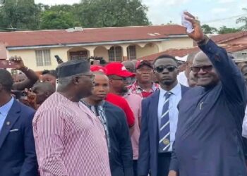 Former President Koroma Receives Jubilant Welcome in Hometown Makeni