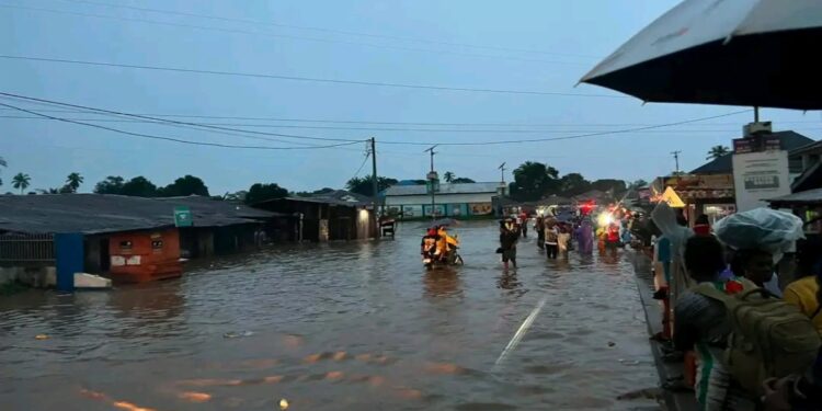 Serious Flooding Hits Makeni After Heavy Evening Rainfall