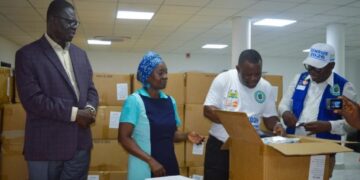 Stats SL Receives 25,000 Tablets for December Digital Census 